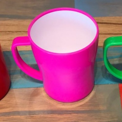 TAZA DOS COLORES SUPER